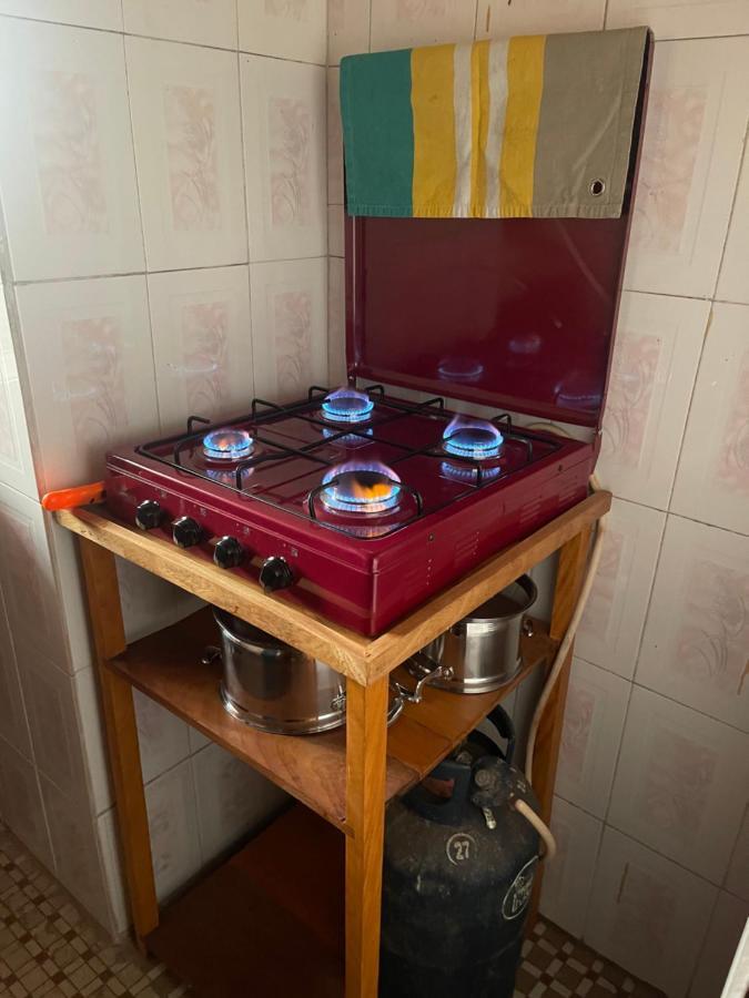 Km'S Cozy Spacious Calm Appart Meuble Yaoundé エクステリア 写真