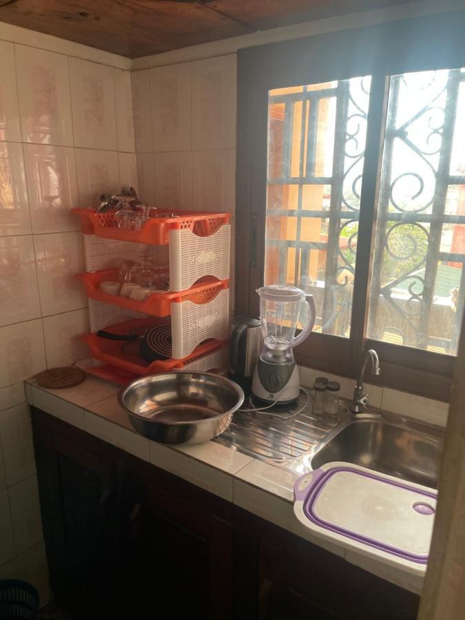 Km'S Cozy Spacious Calm Appart Meuble Yaoundé エクステリア 写真